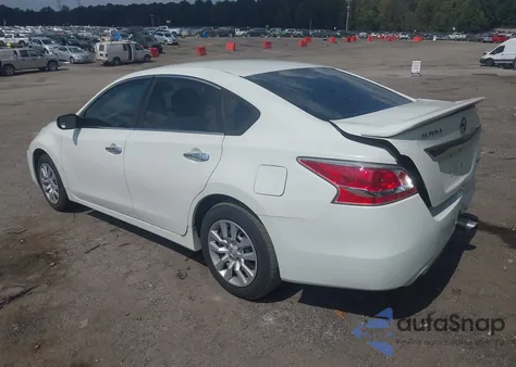 2014 Nissan Altima 2.5 S из США, поврежденный, VIN 1N4AL3AP7EC109415